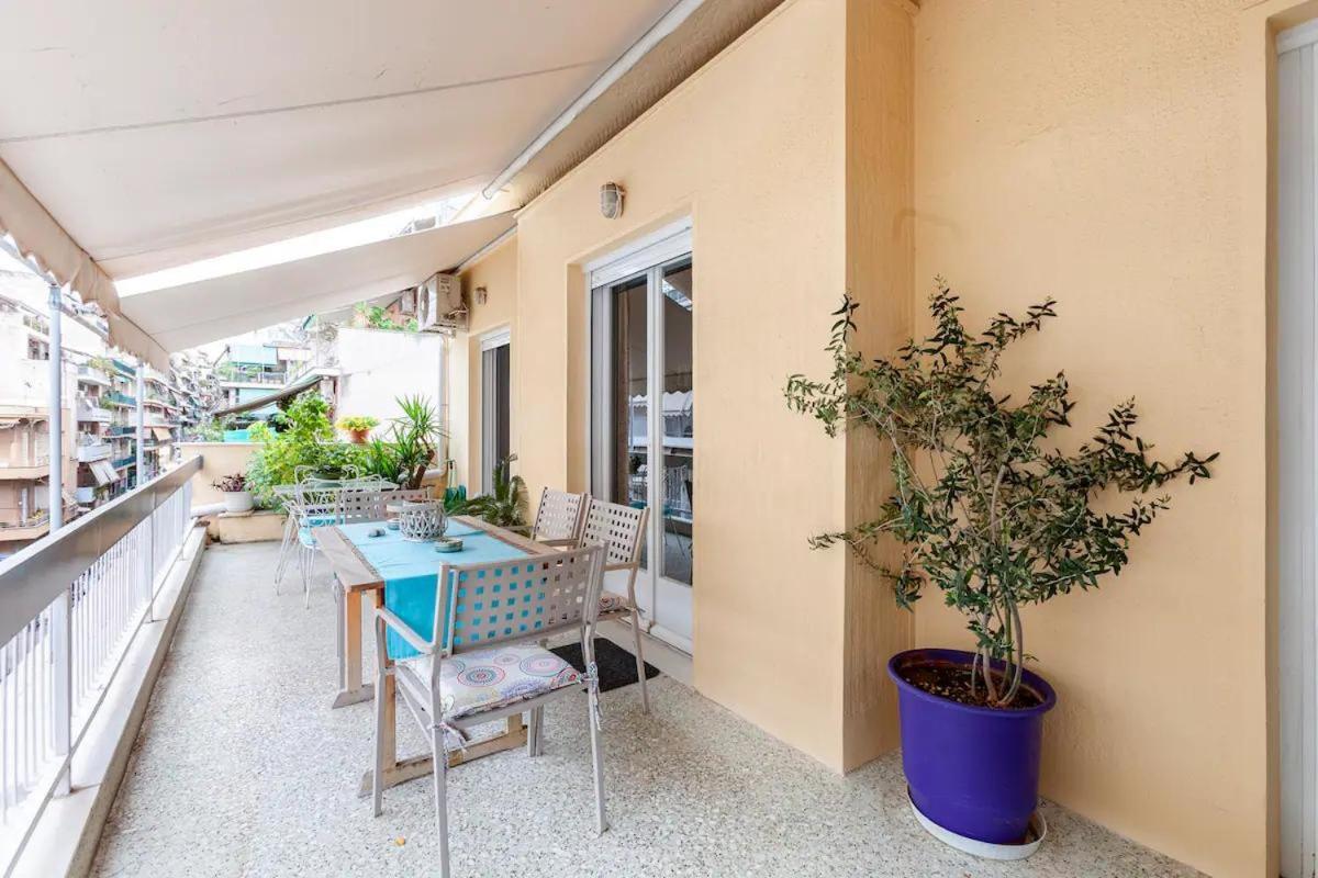 City Apartment 17 Athena Bagian luar foto