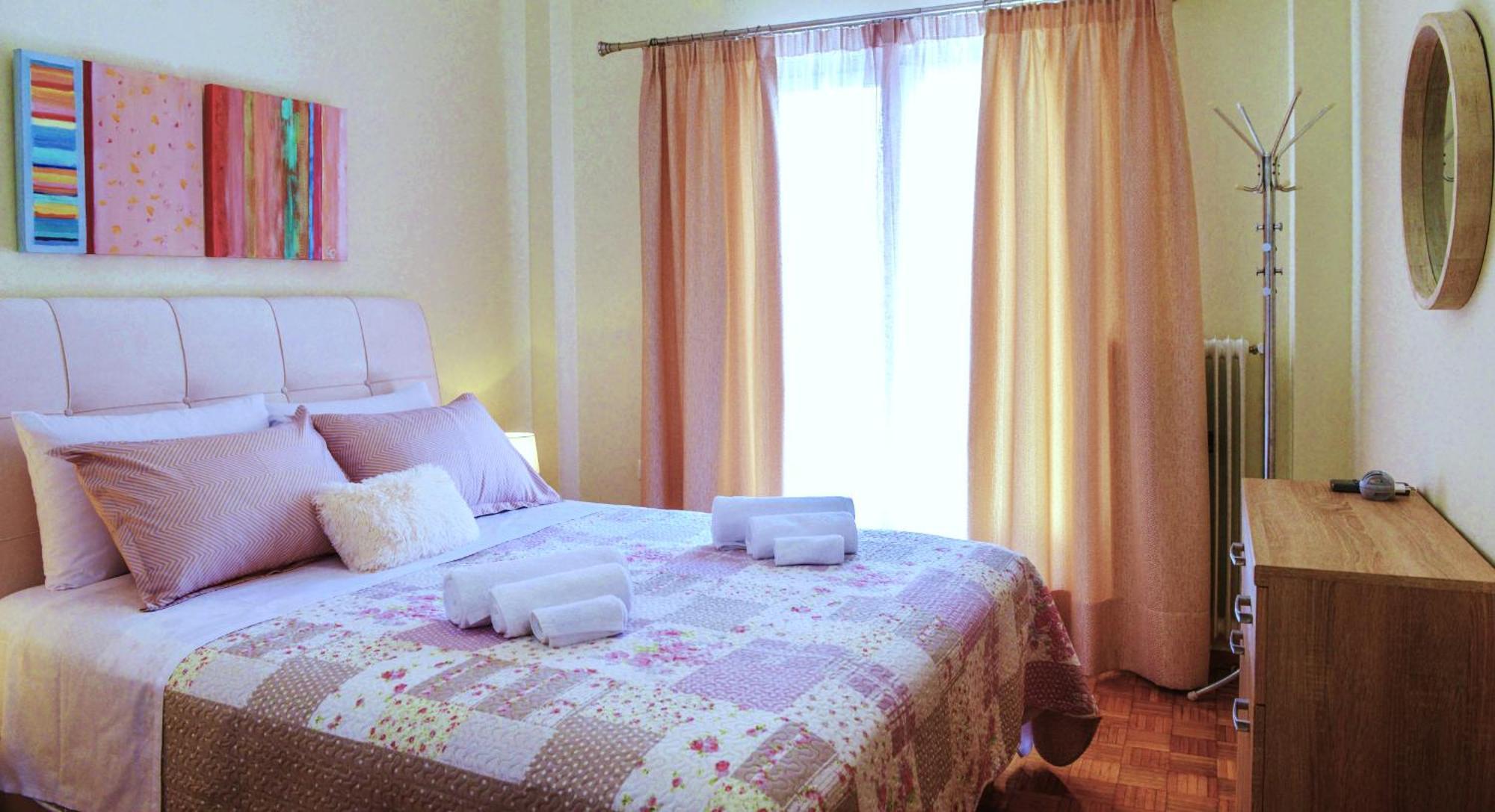 City Apartment 17 Athena Bagian luar foto