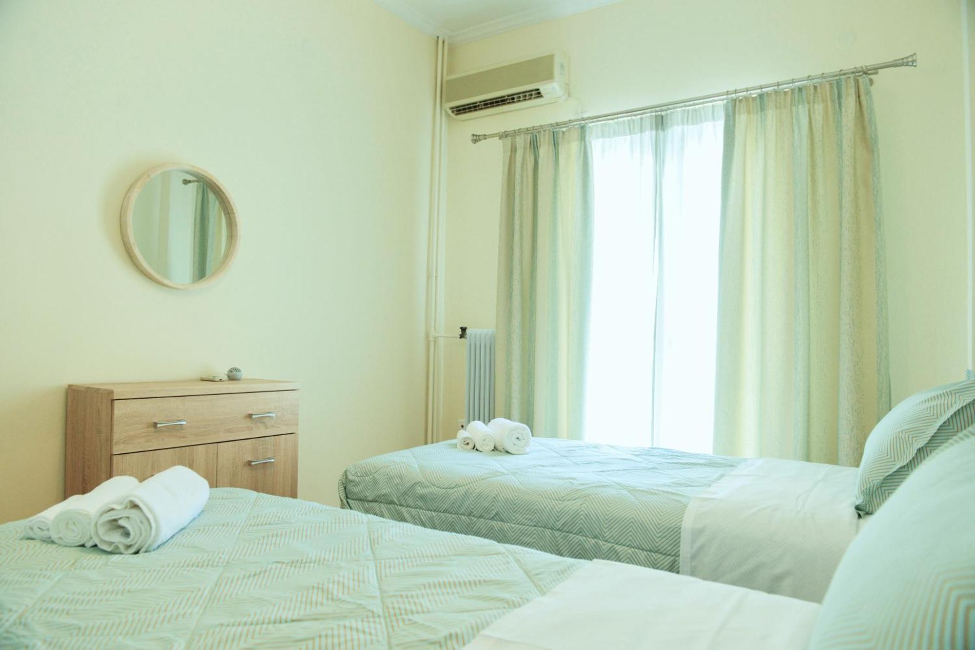City Apartment 17 Athena Bagian luar foto