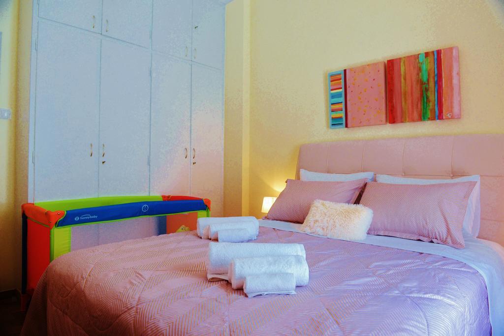 City Apartment 17 Athena Bagian luar foto