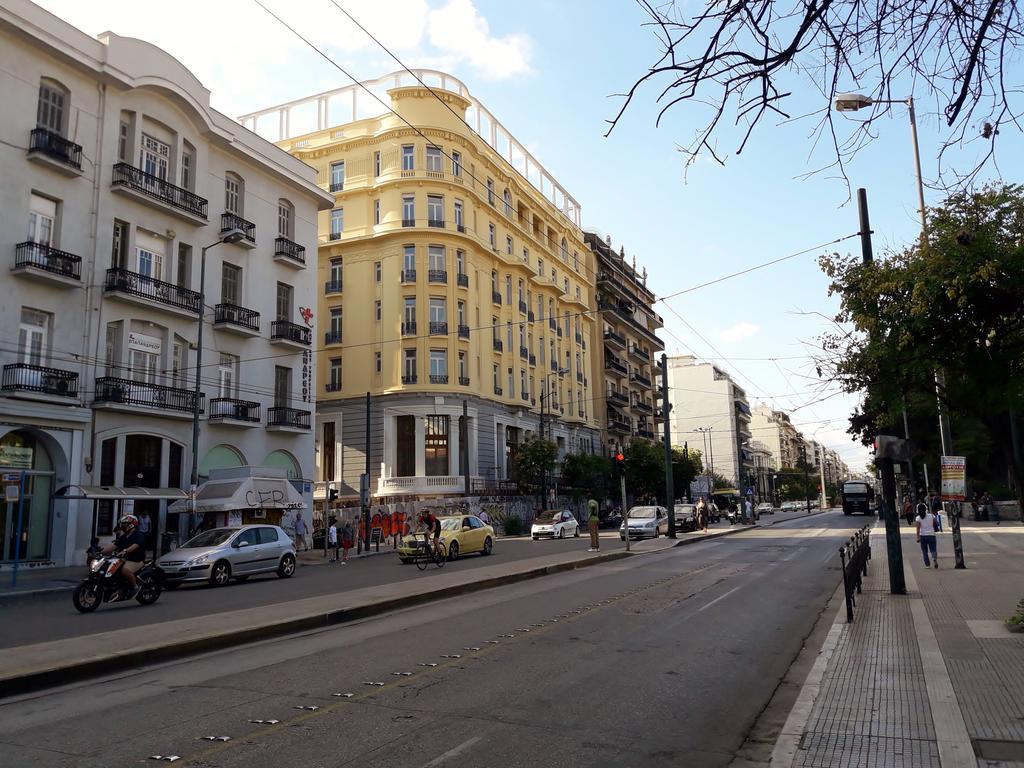 City Apartment 17 Athena Bagian luar foto